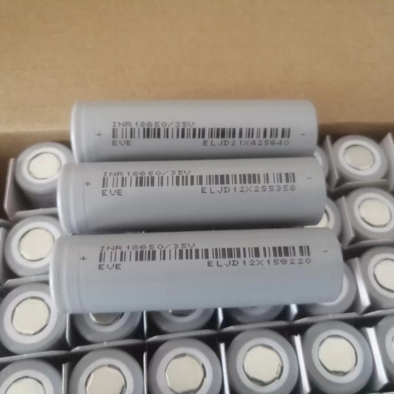 18650 High Capacity Battery EVE 18650 35V 3500mAh 10.2A Underwater Flashlight Battery - Image 4
